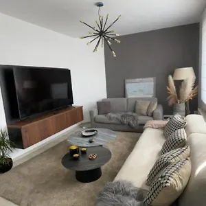  Appartement Le Charme Urbain Lumineux